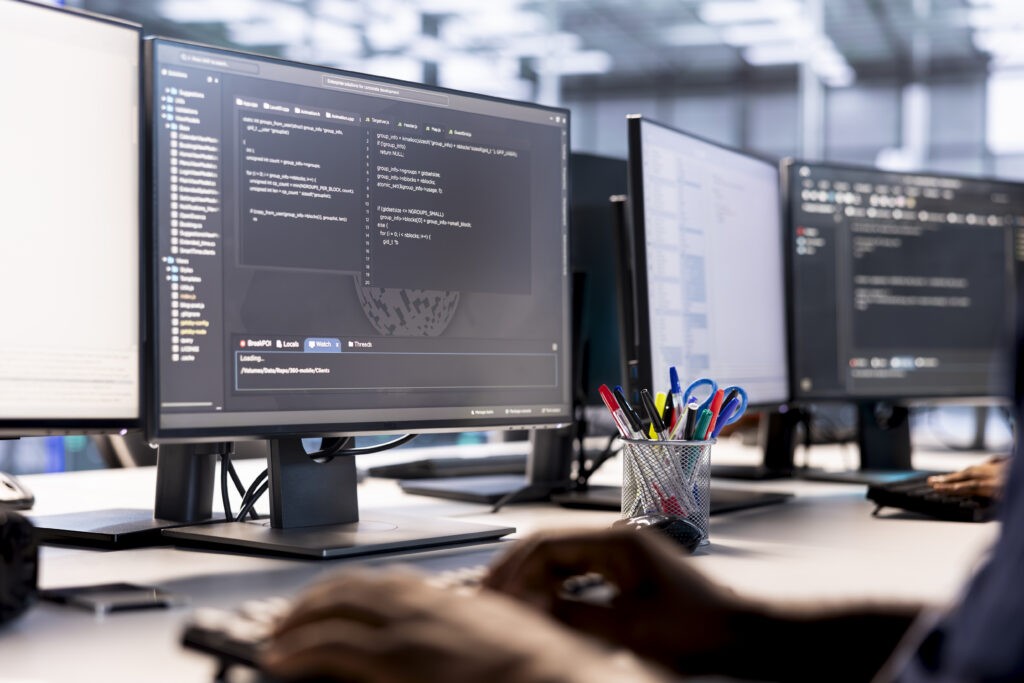 Aplikasi Custom: Sistem yang Tumbuh Bareng Bisnis Kamu